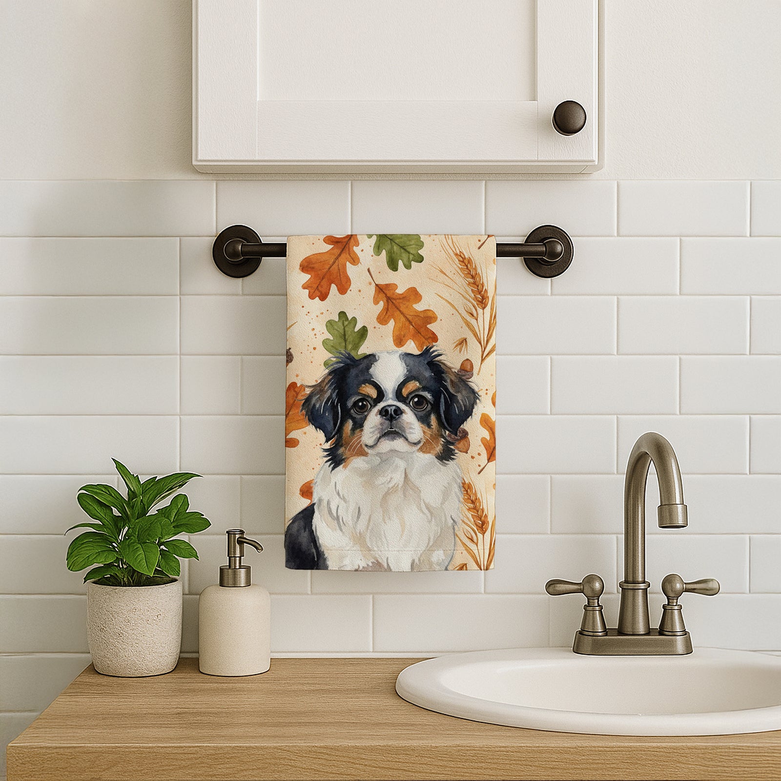 Caroline's Treasures Tricolor Japanese Chin Heirloom Fall Kitchen Towel