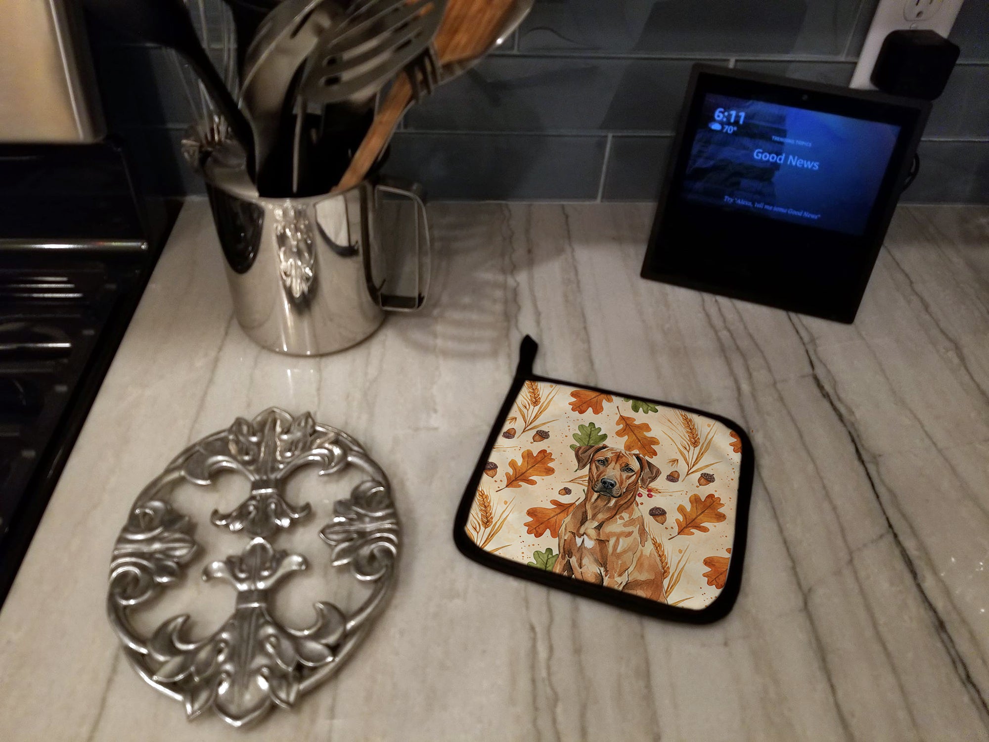 Caroline's Treasures Rhodesian Ridgeback Heirloom Fall Pair of Pot Holders