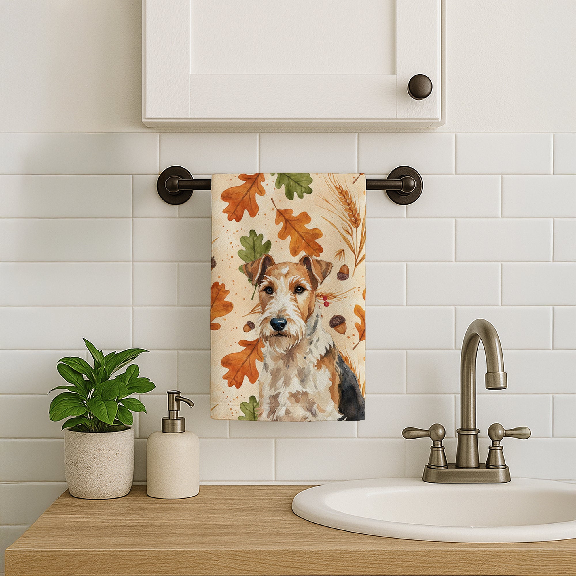 Caroline's Treasures Wire Fox Terrier Heirloom Fall Kitchen Towel