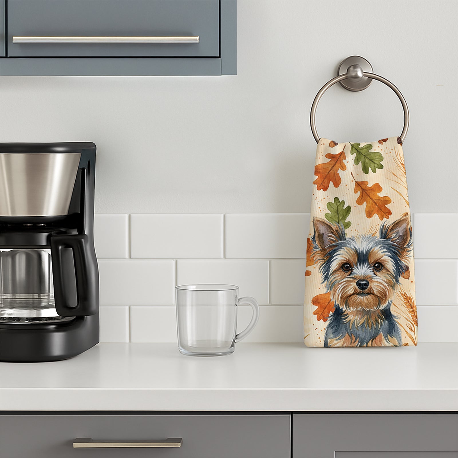 Caroline's Treasures Blue and Tan Yorkshire Terrier Heirloom Fall Kitchen Towel