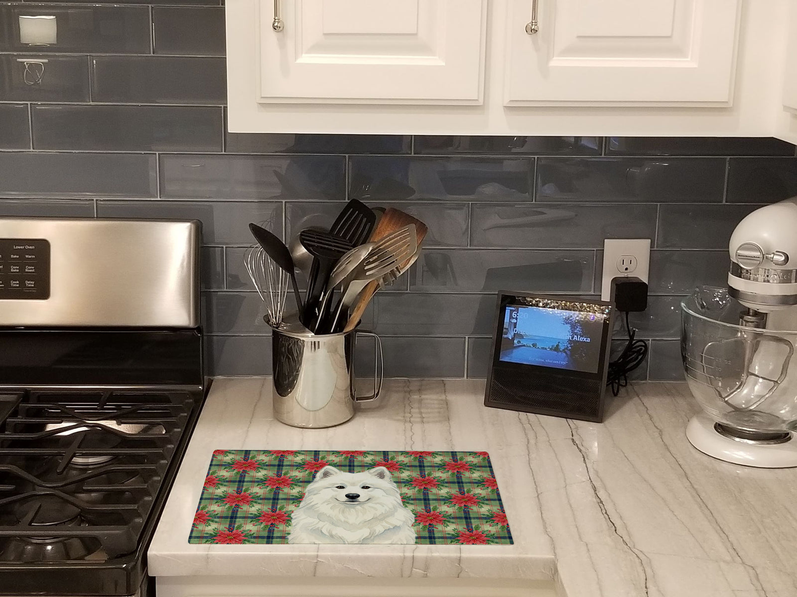 Caroline's Treasures White Samoyed Christmas PoinsettIas Glass Cutting Board