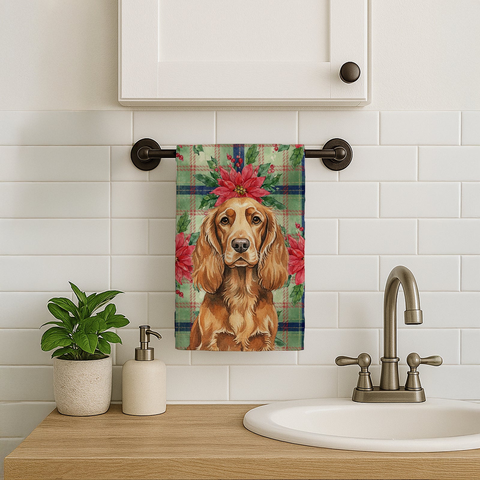 Caroline's Treasures Sussex Spaniel Christmas PoinsettIas Kitchen Towel