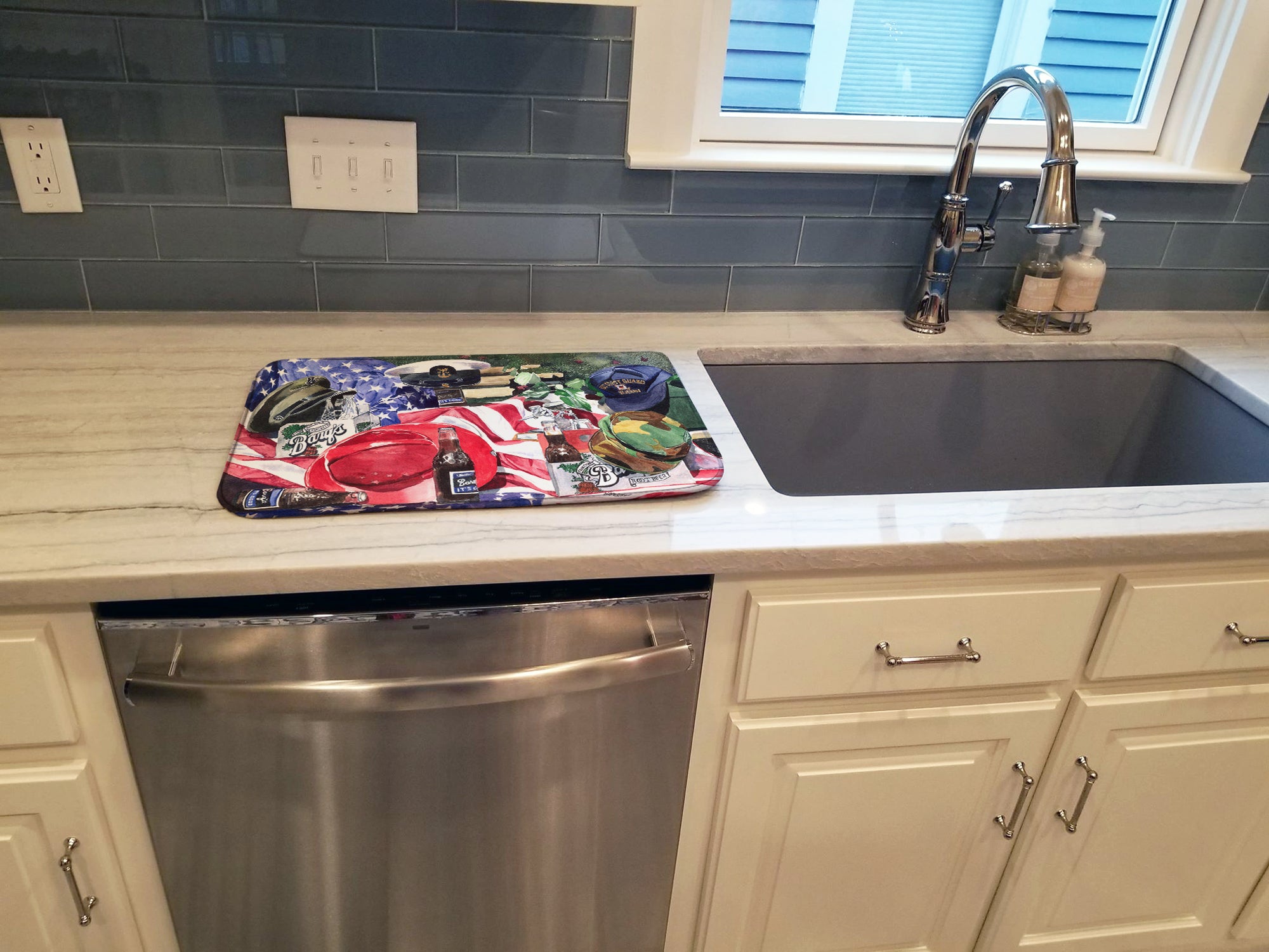Barq's and Armed Forces Dish Drying Mat 1012DDM