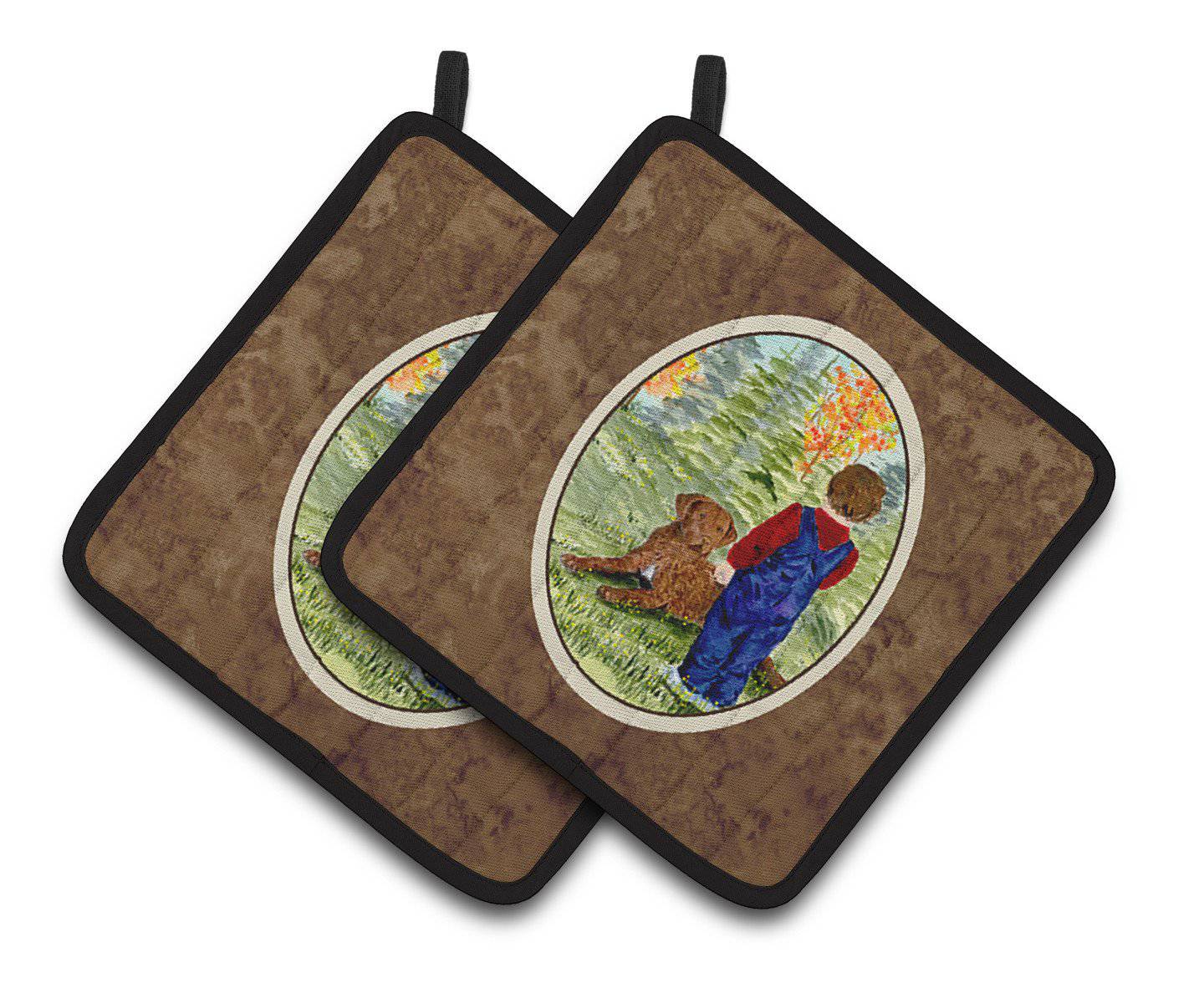 Little boy with his Chesapeake Bay Retriever Pair of Pot Holders SS8547PTHD - the-store.com