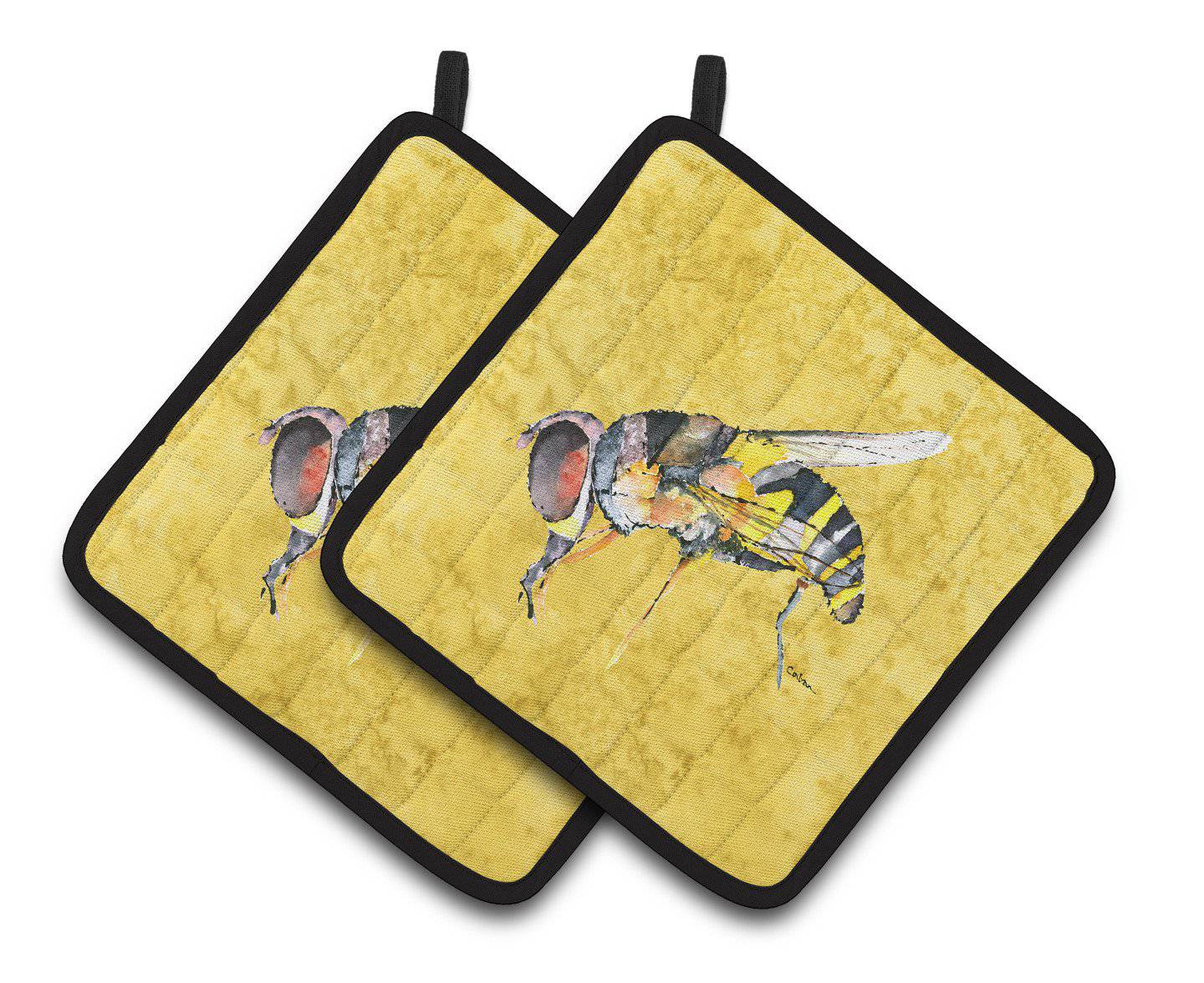 Bee on Yellow Pair of Pot Holders 8851PTHD - the-store.com