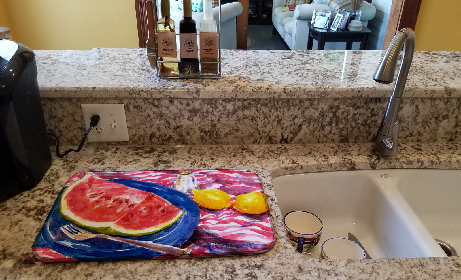 Caroline's Treasures Watermelon Dish Drying Mat – Absorbent, Artistic Kitchen Essentials 6028DDM