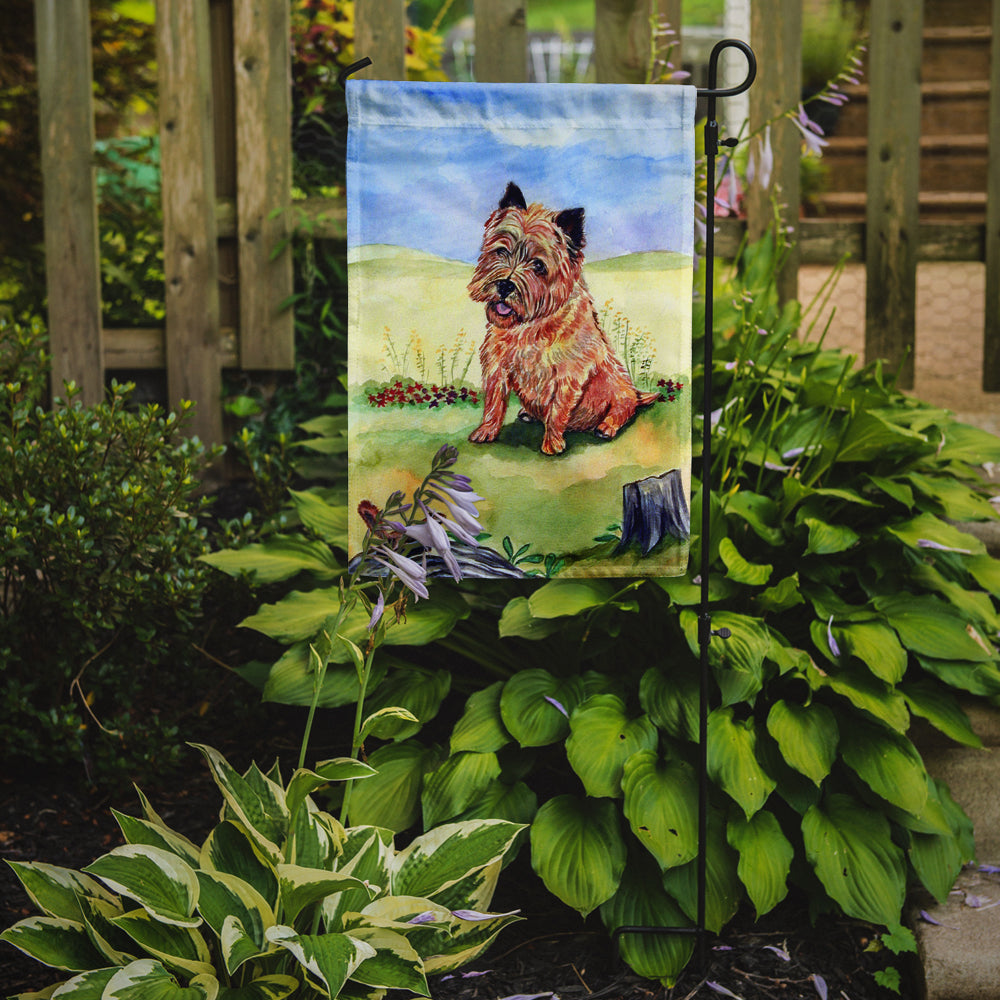 Cairn Terrier and the chipmunk Flag Garden Size