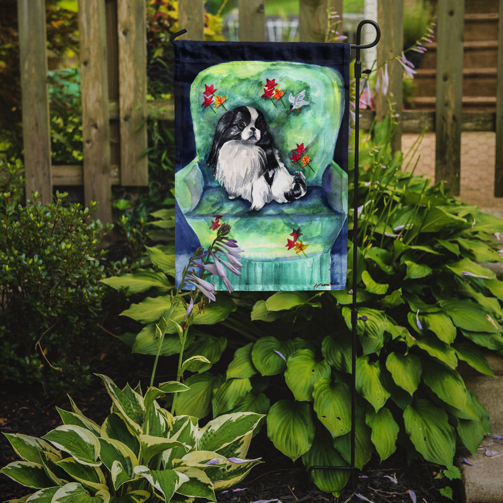 Japanese Chin in Momma's Chair Flag Garden Size