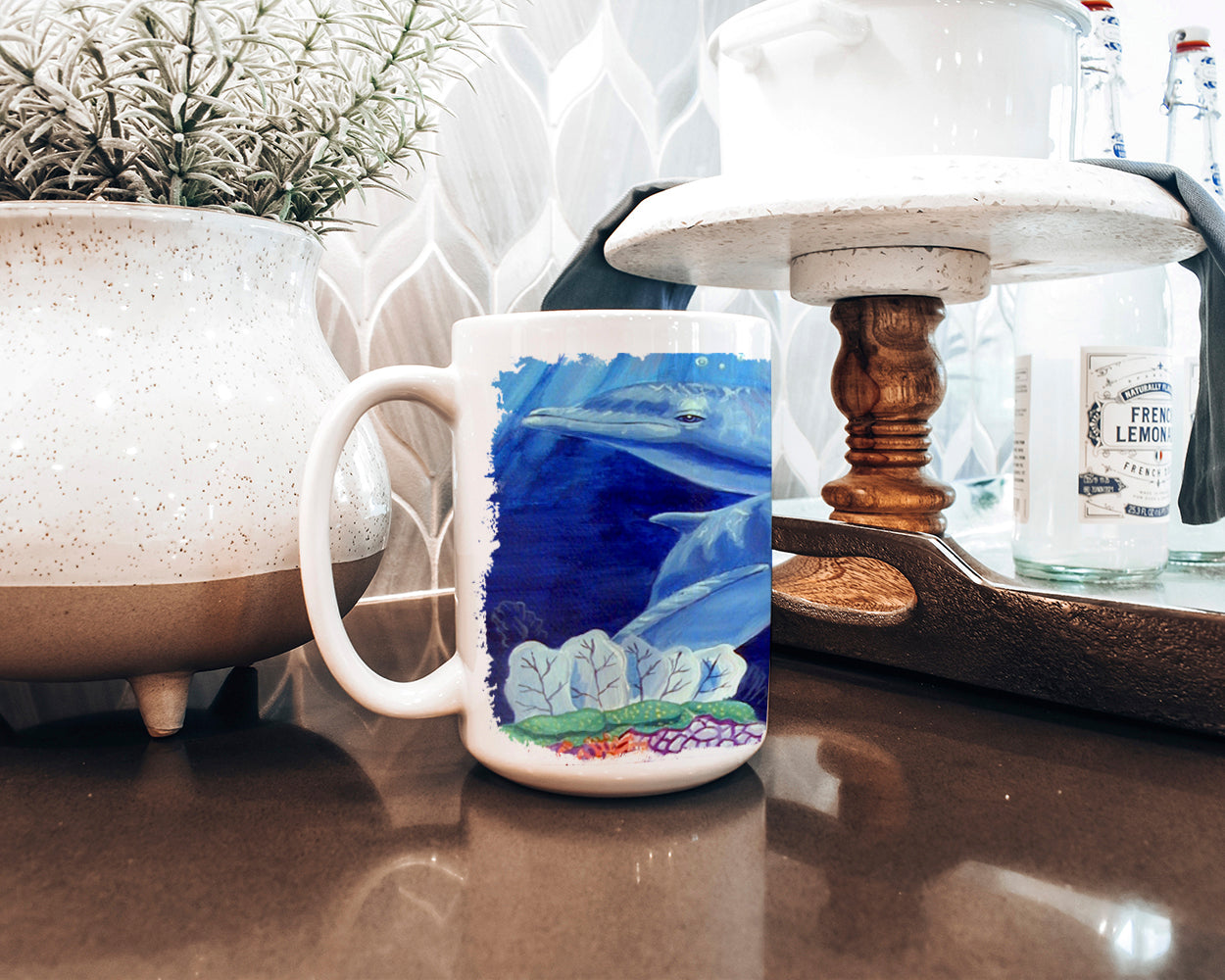 Dolphin under the sea Dishwasher Safe Microwavable Ceramic Coffee Mug 15 ounce 7080CM15  the-store.com.
