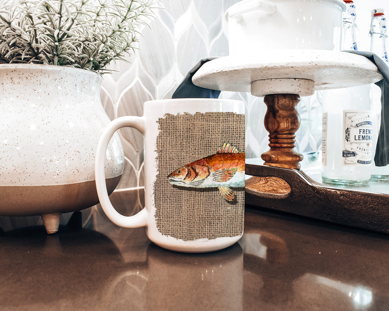 Red Fish Dishwasher Safe Microwavable Ceramic Coffee Mug 15 ounce 8736CM15