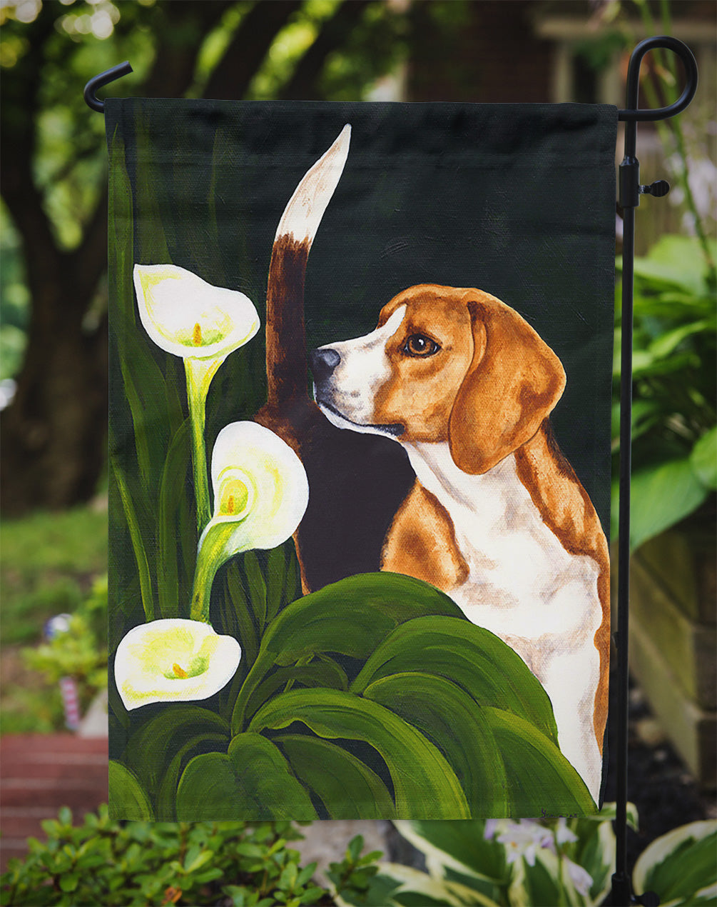 Beagle Lillies Flag Garden Size