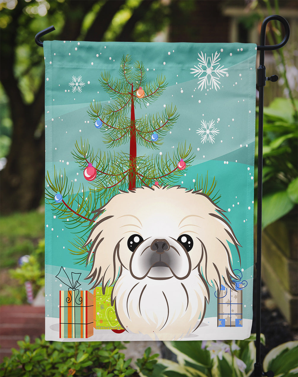 Christmas Tree and Pekingese Flag Garden Size BB1593GF.