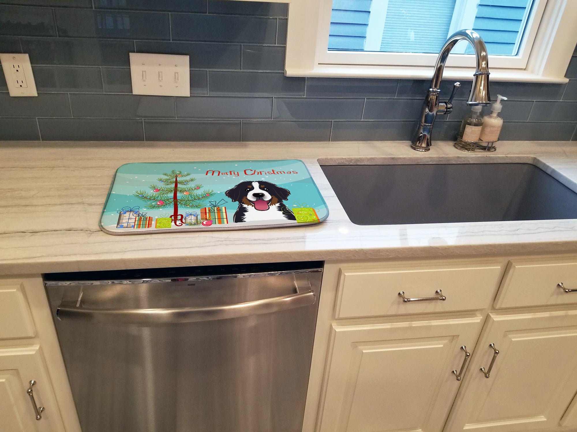 Christmas Tree and Bernese Mountain Dog Dish Drying Mat BB1609DDM  the-store.com.