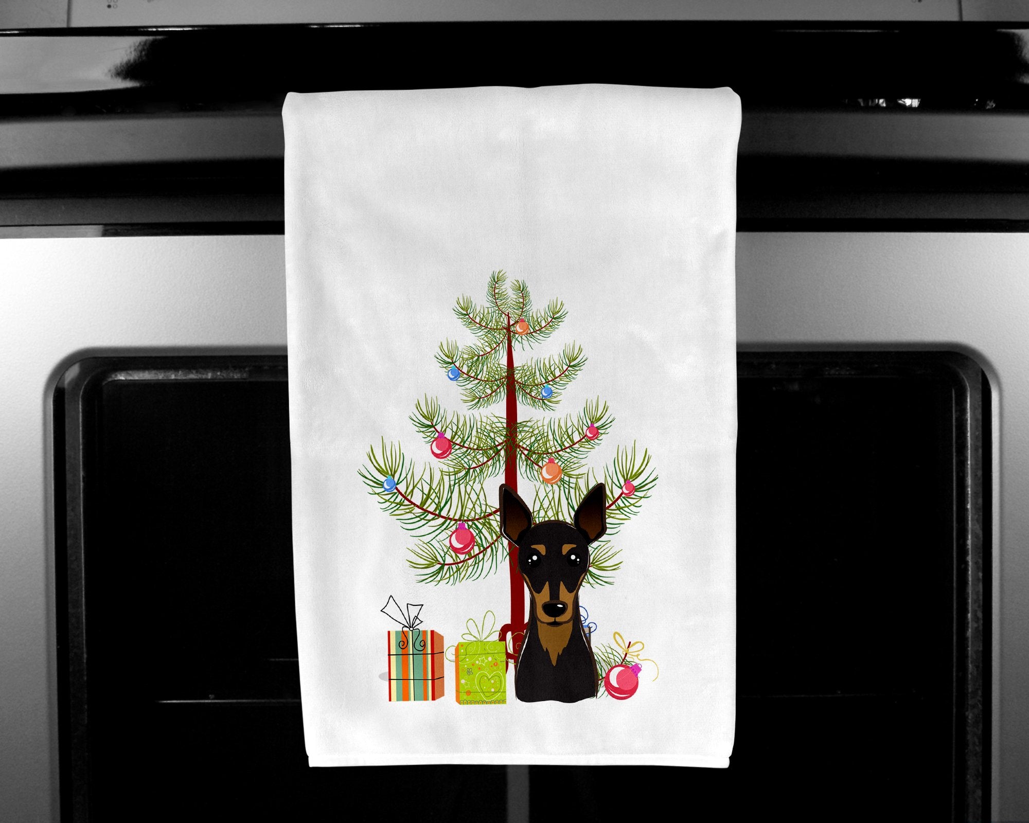 Christmas Tree and Min Pin White Kitchen Towel Set of 2 BB1612WTKT by Caroline's Treasures