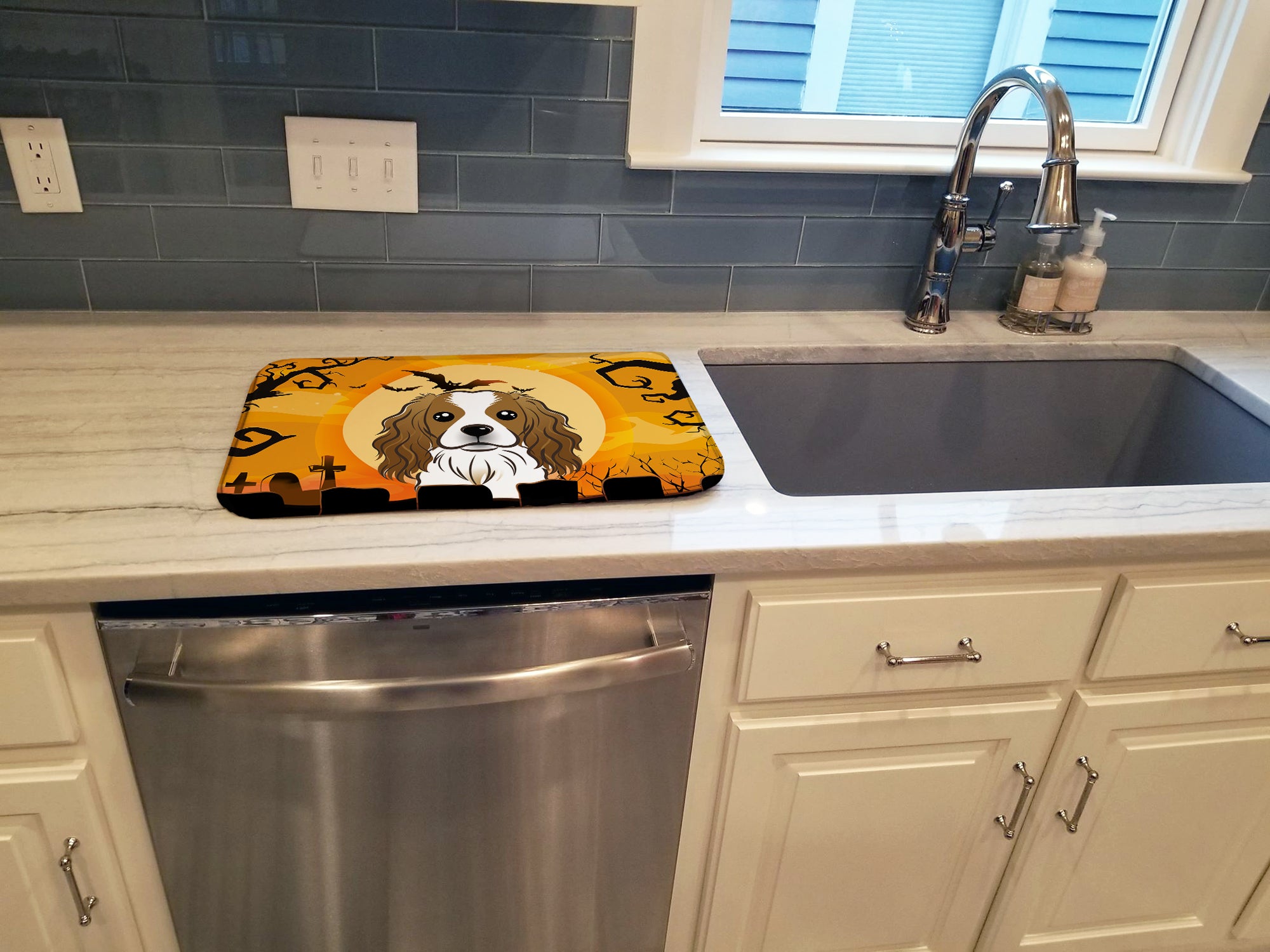 Halloween Cavalier Spaniel Dish Drying Mat BB1782DDM