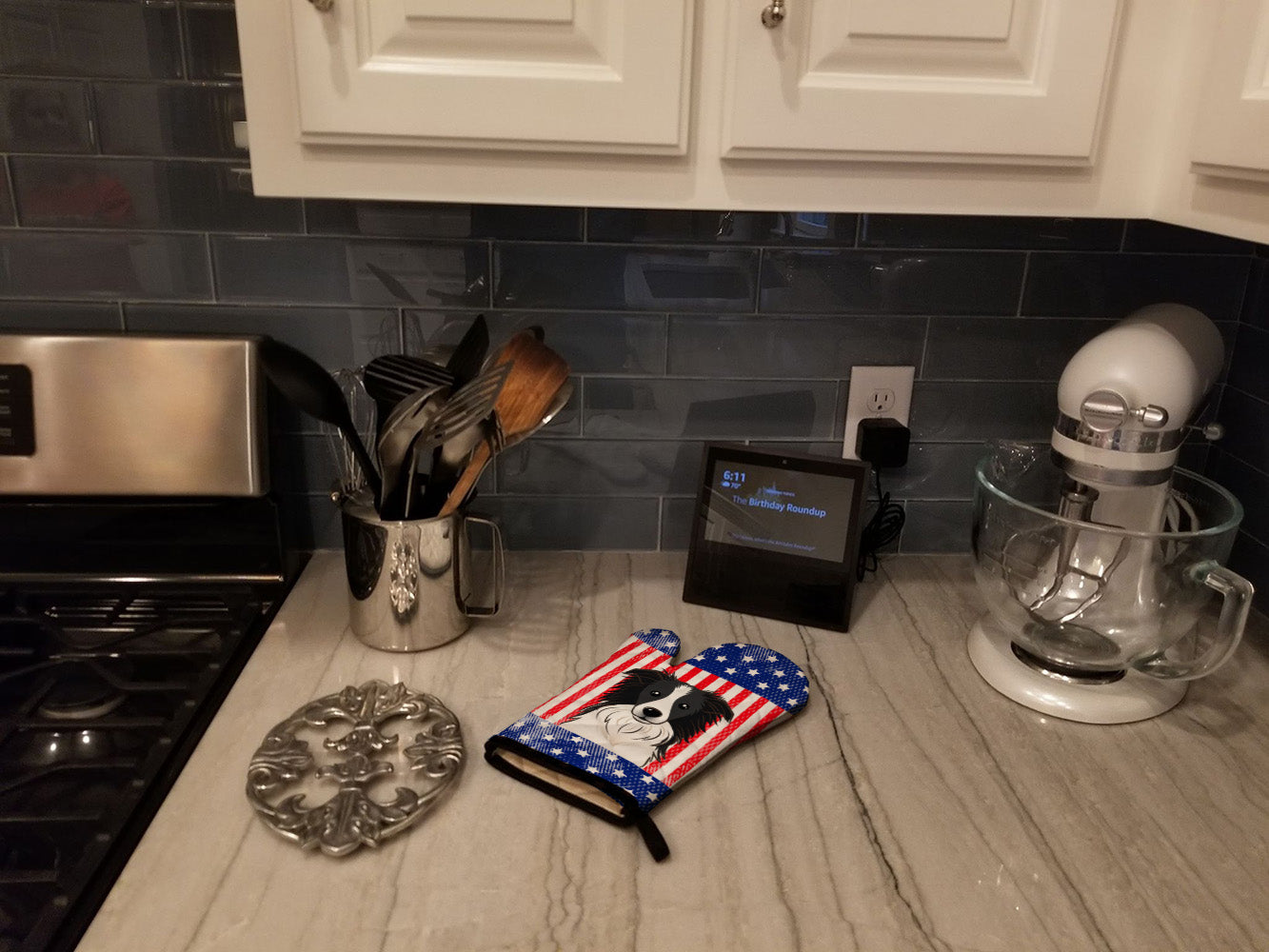 American Flag and Border Collie Oven Mitt BB2171OVMT
