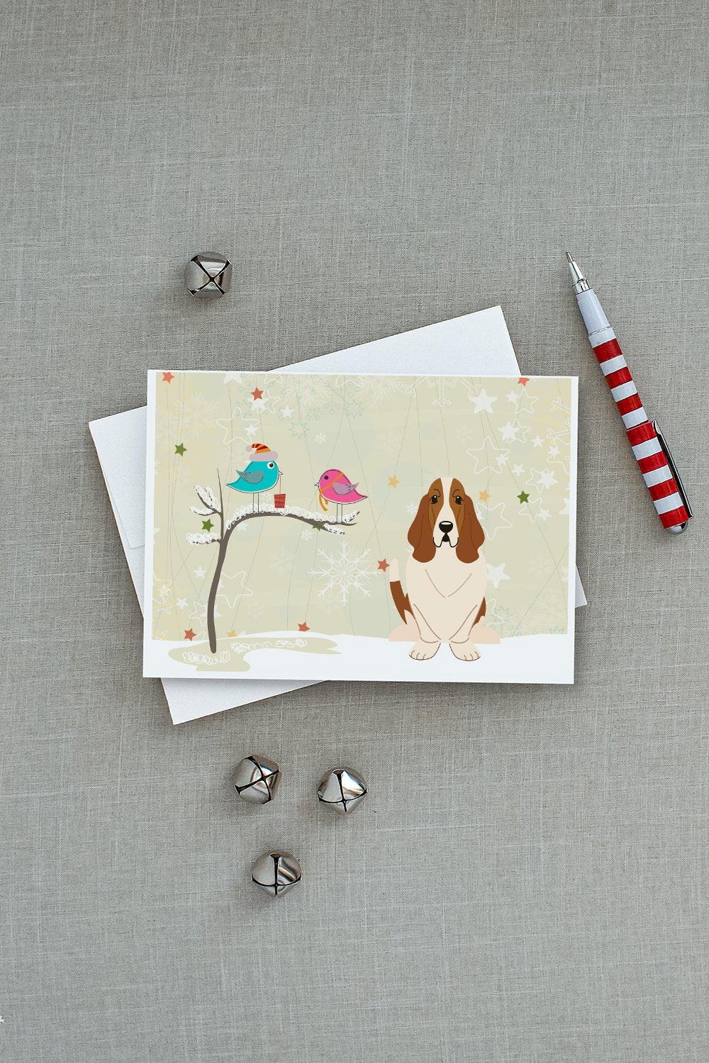 Christmas Presents between Friends Basset Hound Greeting Cards and Envelopes Pack of 8 - the-store.com