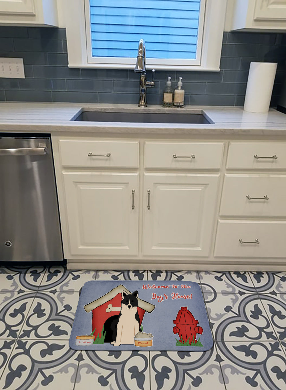 Dog House Collection Russo-European Laika Spitz Machine Washable Memory Foam Mat BB2783RUG - the-store.com