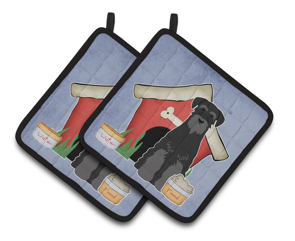 Dog House Collection Standard Schnauzer Black Pair of Pot Holders by Caroline&#39;s Treasures