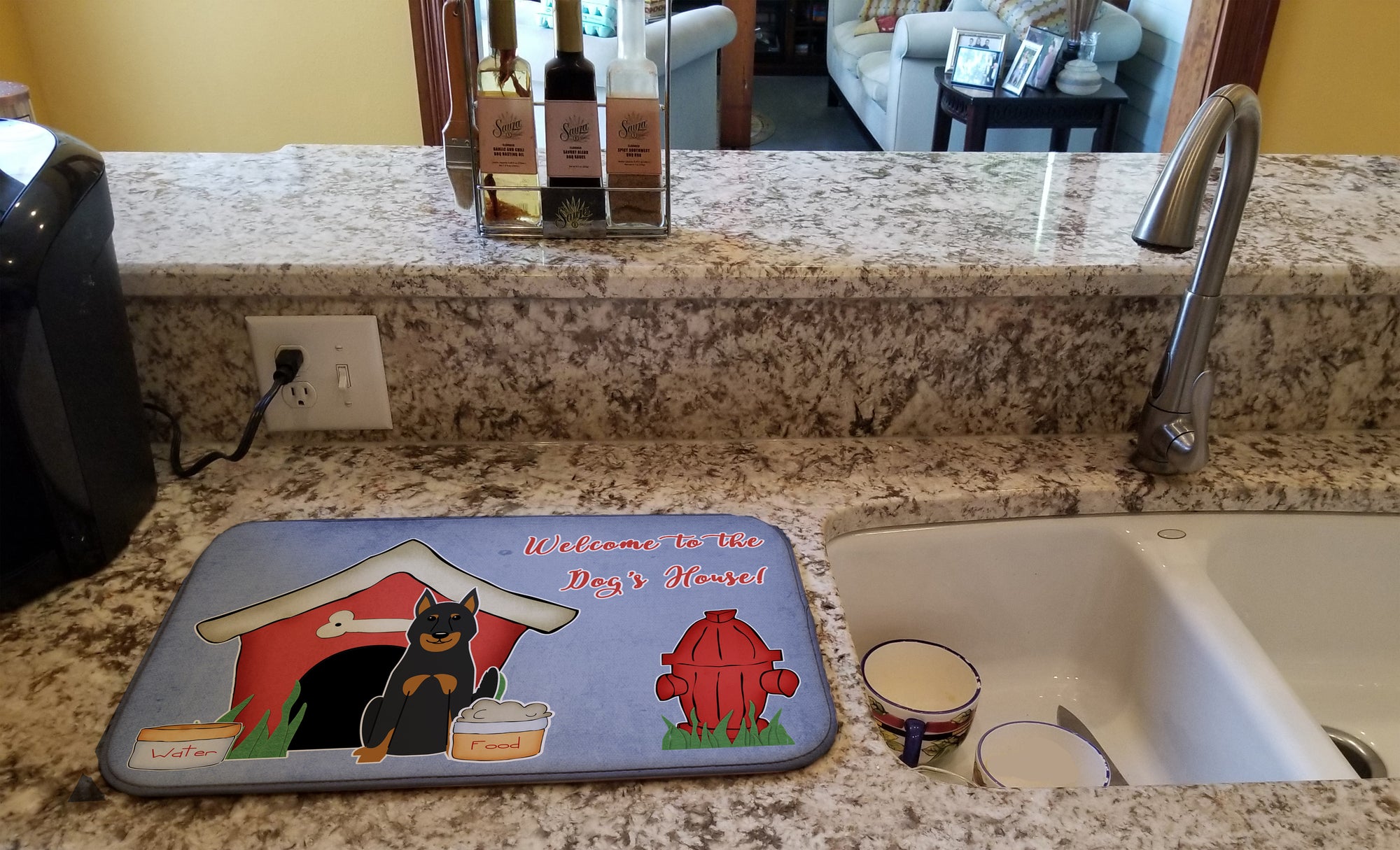 Dog House Collection Beauce Shepherd Dog Dish Drying Mat BB2834DDM  the-store.com.