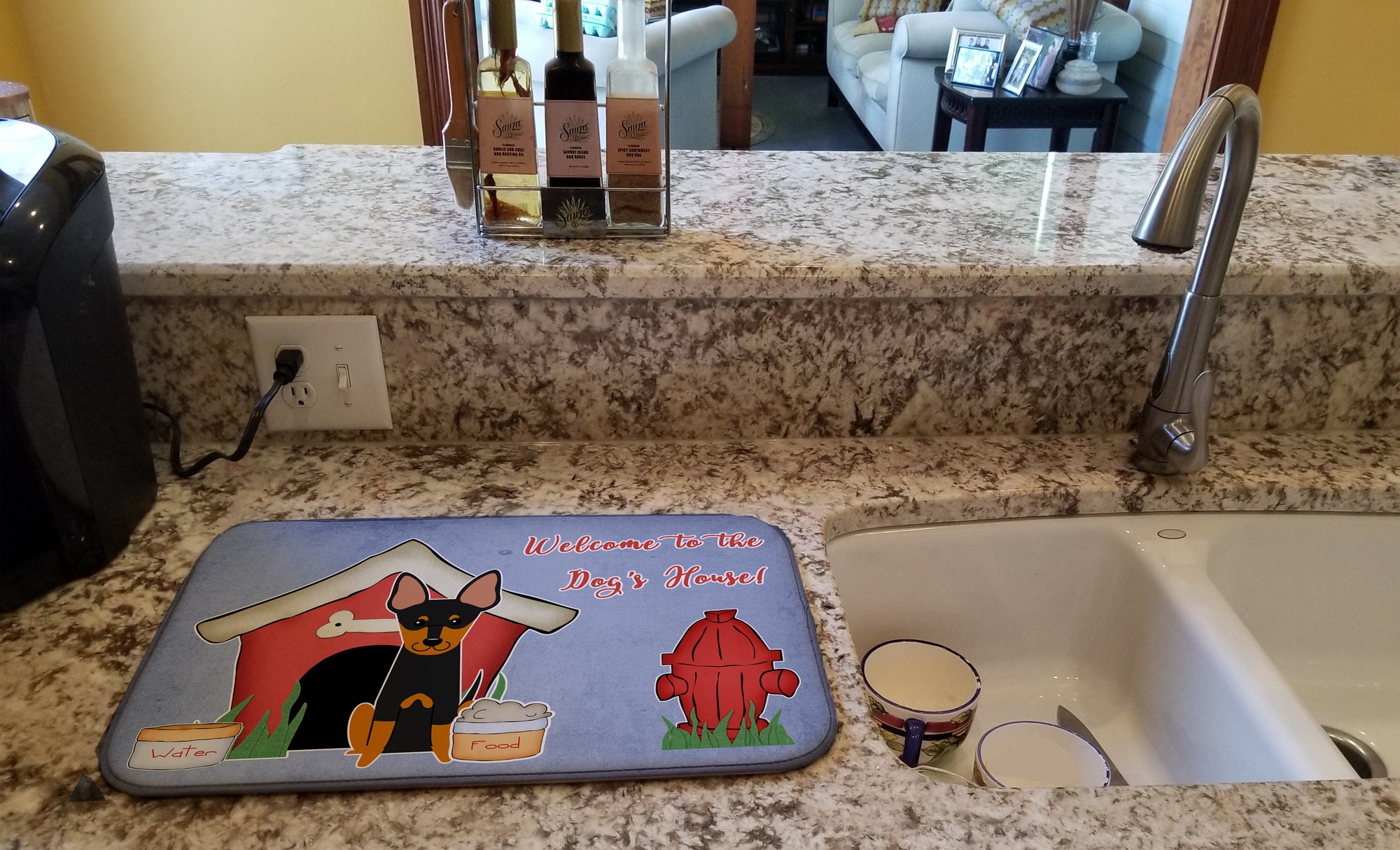 Dog House Collection English Toy Terrier Dish Drying Mat BB2863DDM