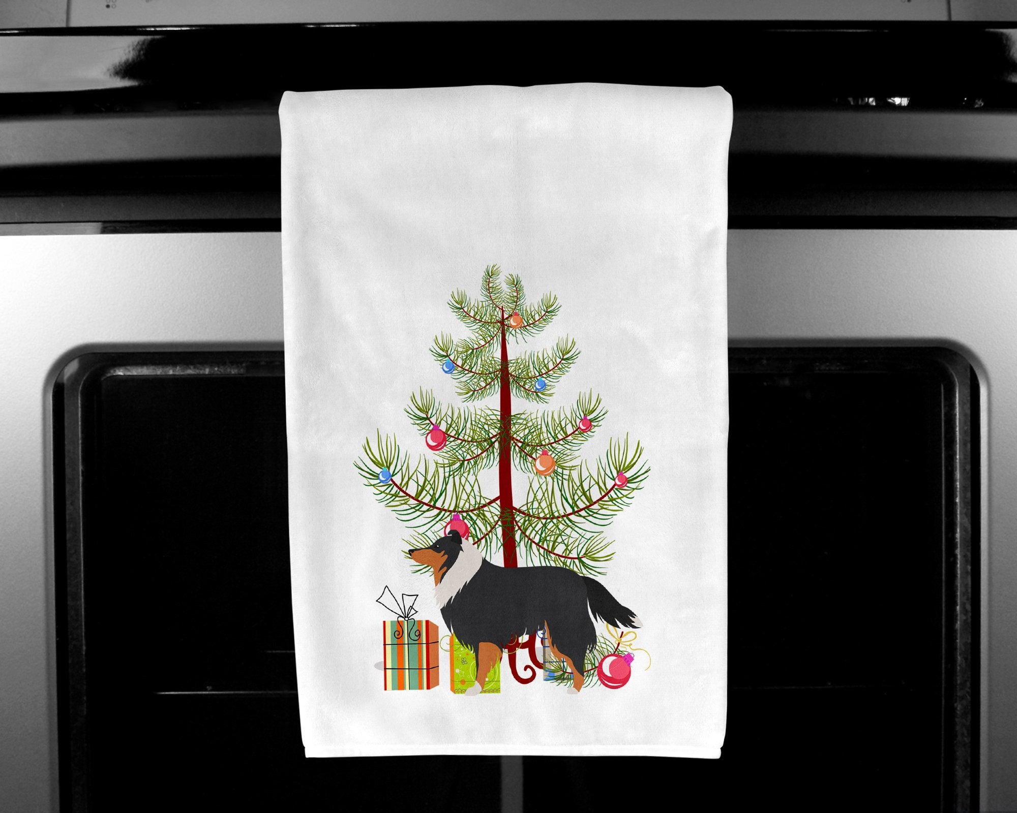 Sheltie/Shetland Sheepdog Merry Christmas Tree White Kitchen Towel Set of 2 BB2948WTKT by Caroline's Treasures