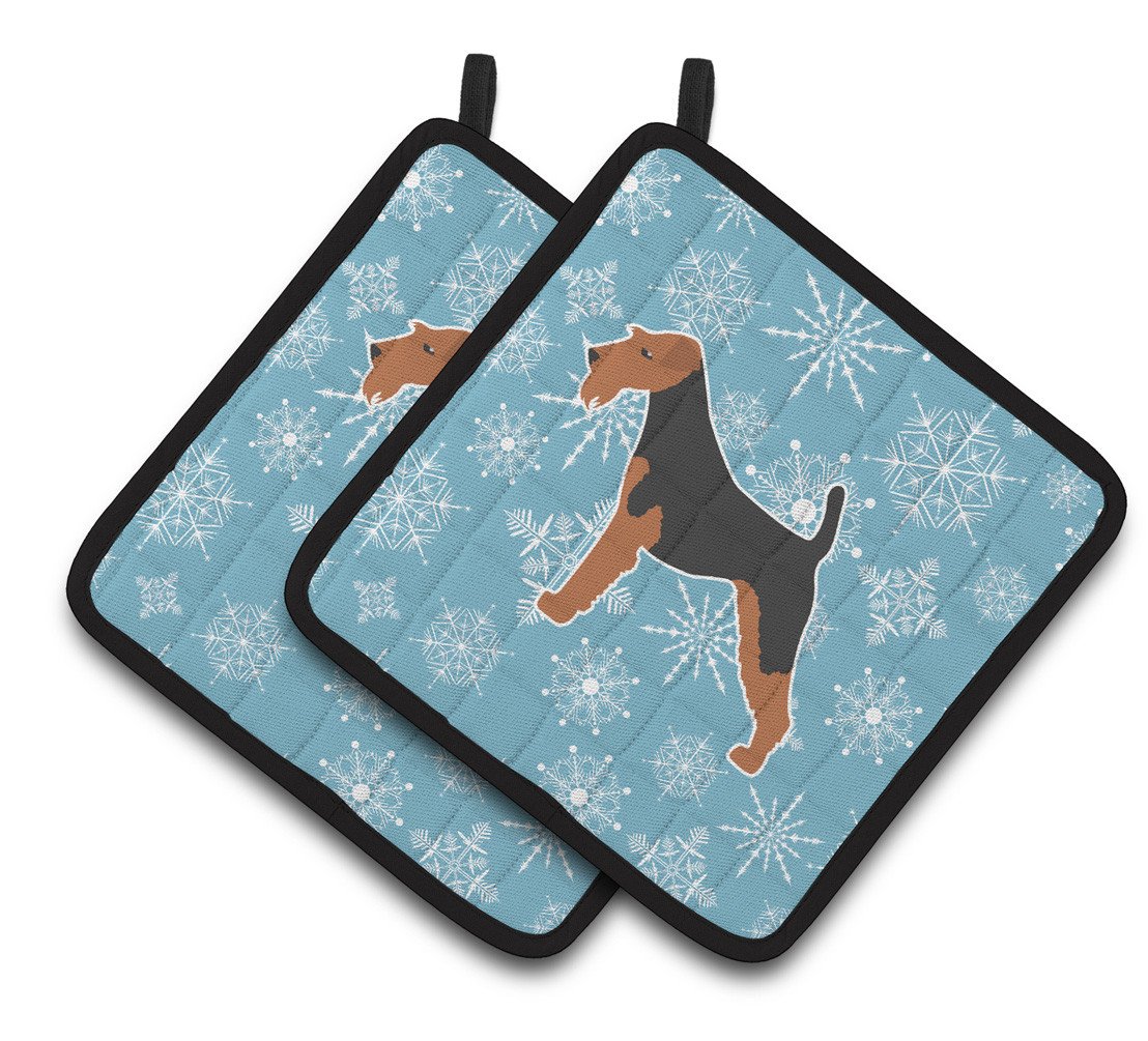 Winter Snowflake Airedale Terrier Pair of Pot Holders BB3557PTHD by Caroline&#39;s Treasures