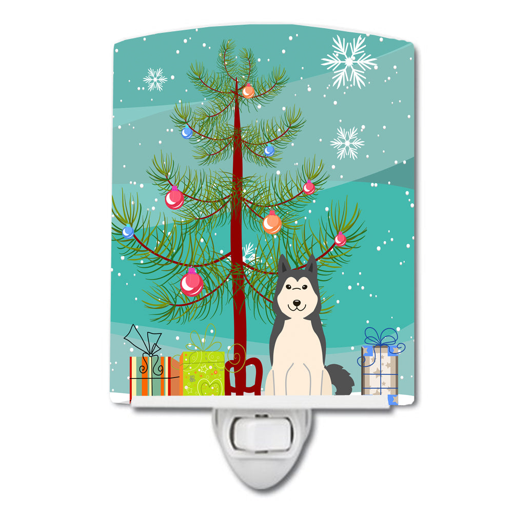 Merry Christmas Tree West Siberian Laika Spitz Ceramic Night Light BB4150CNL - the-store.com