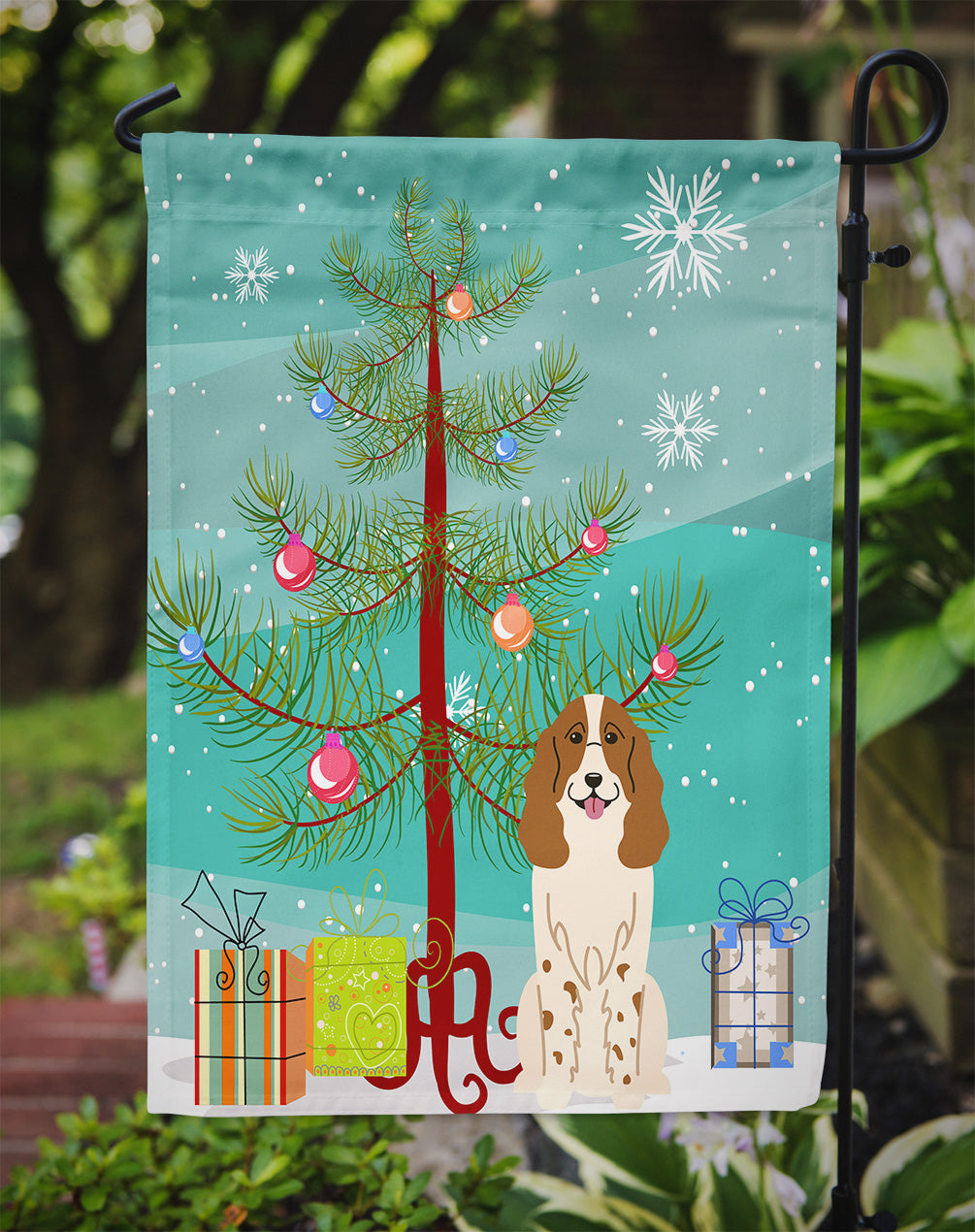 Merry Christmas Tree Russian Spaniel Flag Garden Size BB4156GF  the-store.com.