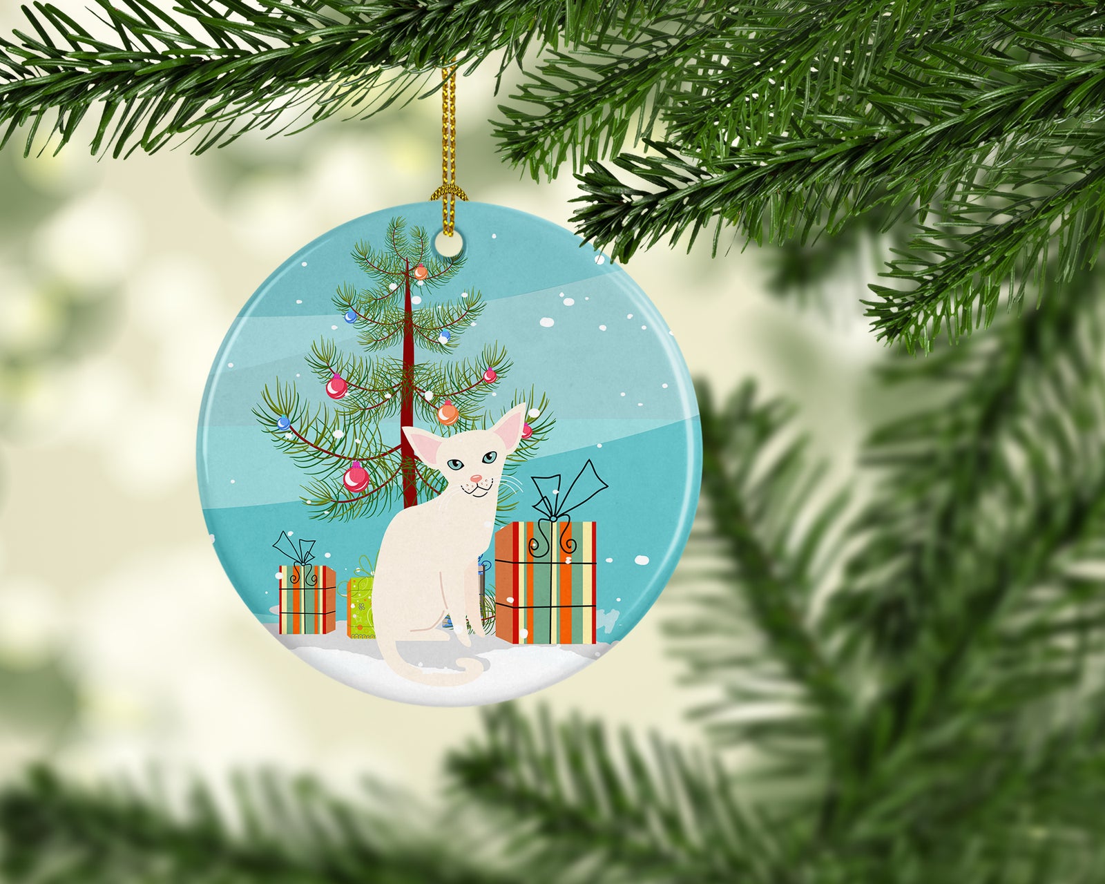 Caroline's Treasures Foreign White Cat Merry Christmas Tree Ornament - Round Ceramic Ornament – Artist-Designed Keepsake Decoration BB4420CO1