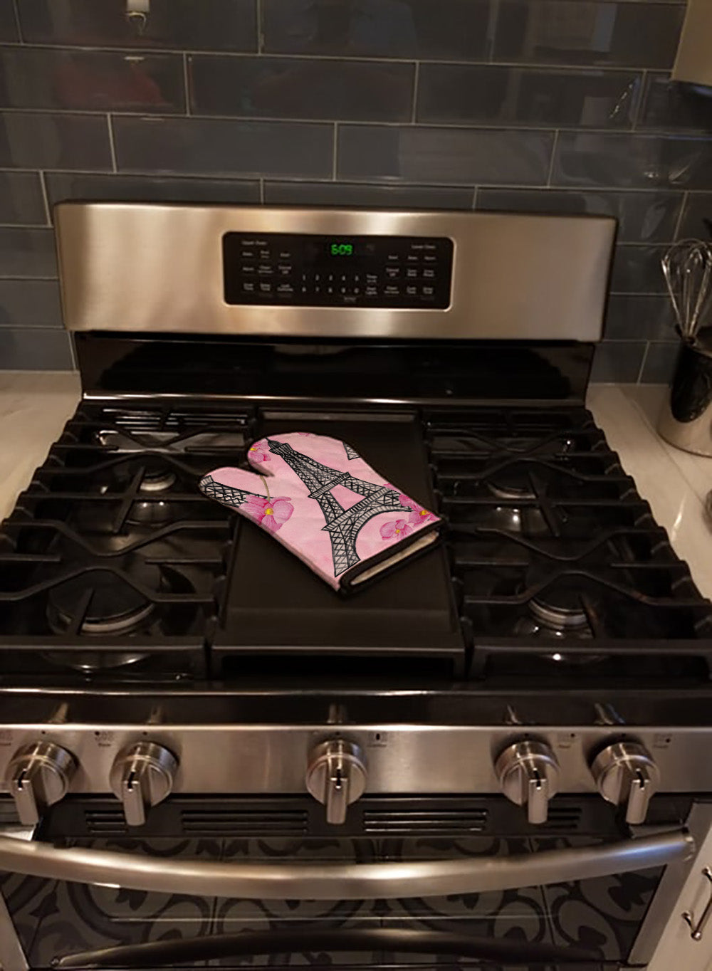 Watercolor Pink Flowers and Eiffel Tower Oven Mitt BB7511OVMT  the-store.com.