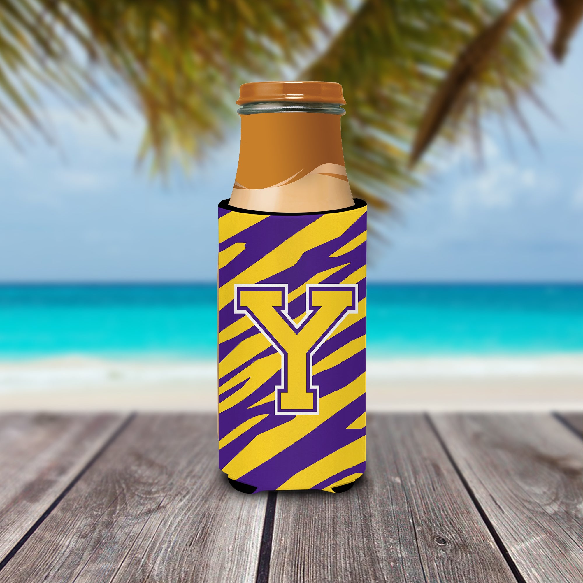 Monogramme - Tiger Stripe - Purple Gold Letter Y Ultra Beverage Insulators pour canettes minces CJ1022-YMUK