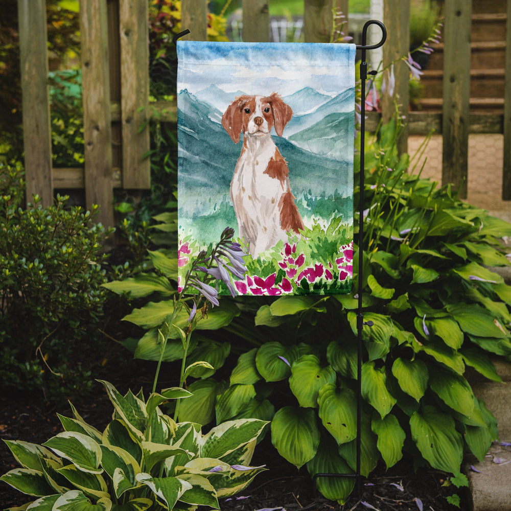 Mountian Flowers Brittany Spaniel Flag Garden Size CK1989GF  the-store.com.