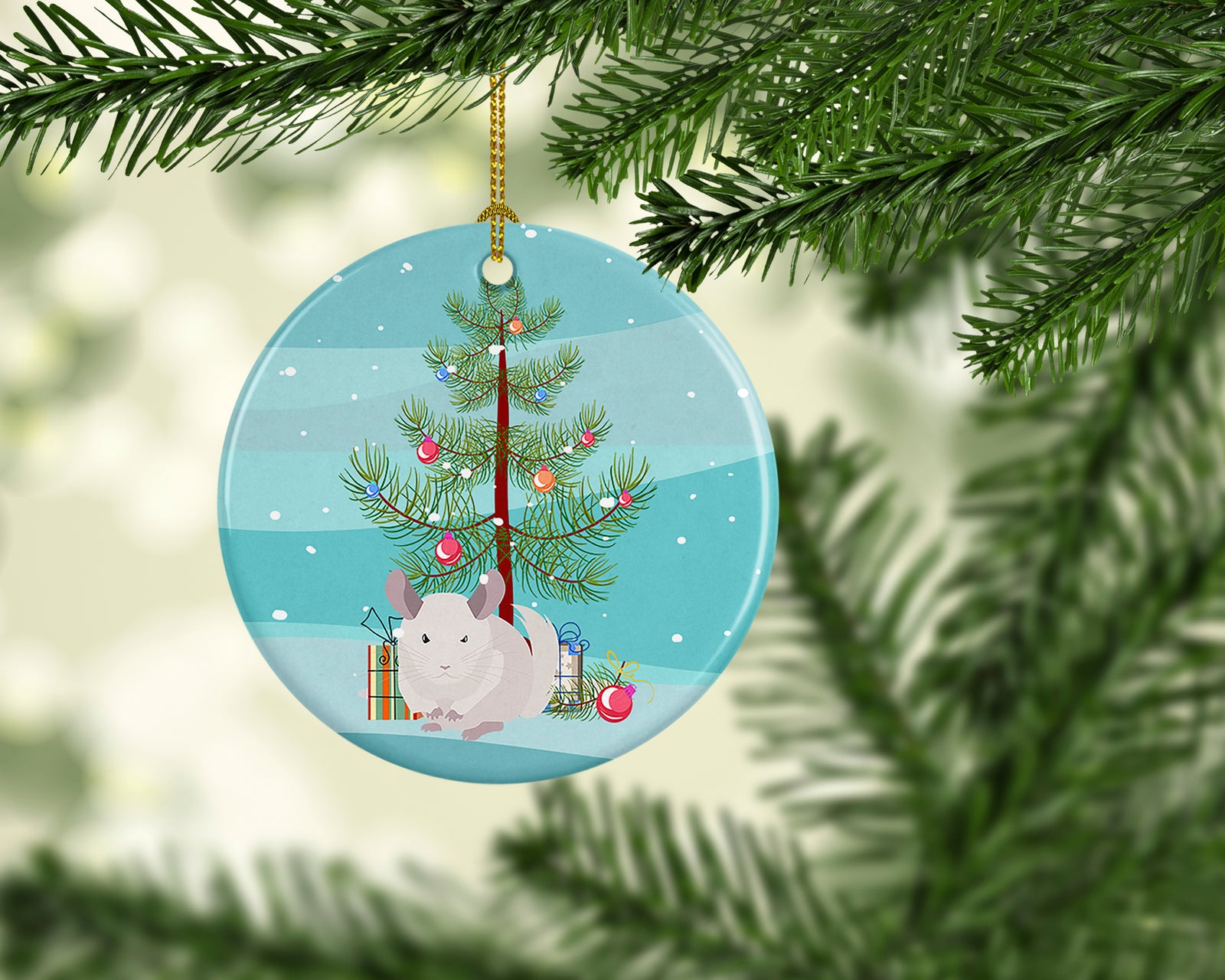 Caroline's Treasures White Dominant Chinchilla Merry Christmas Ornament - Round Ceramic Ornament – Artist-Designed Keepsake Decoration