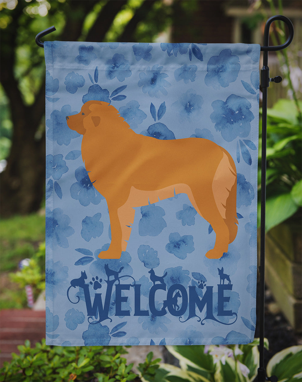 Leonberger Welcome Flag Garden Size CK6185GF  the-store.com.