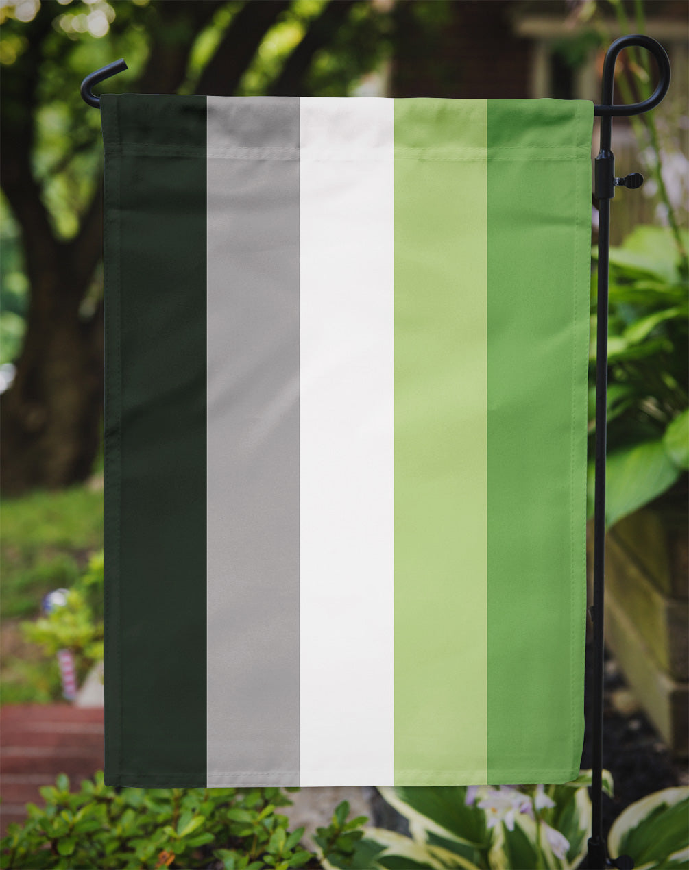Aronmantic Pride Flag Garden Size