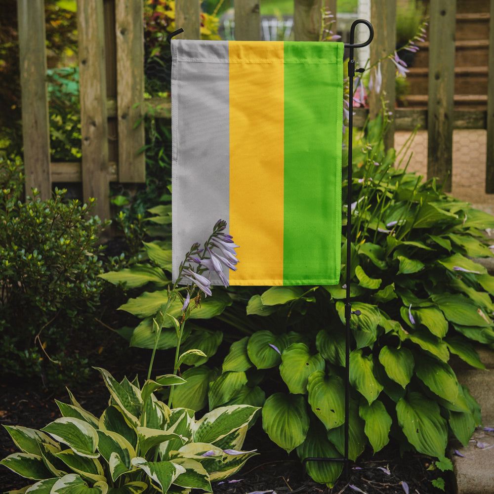 Lithromantic Pride Flag Garden Size