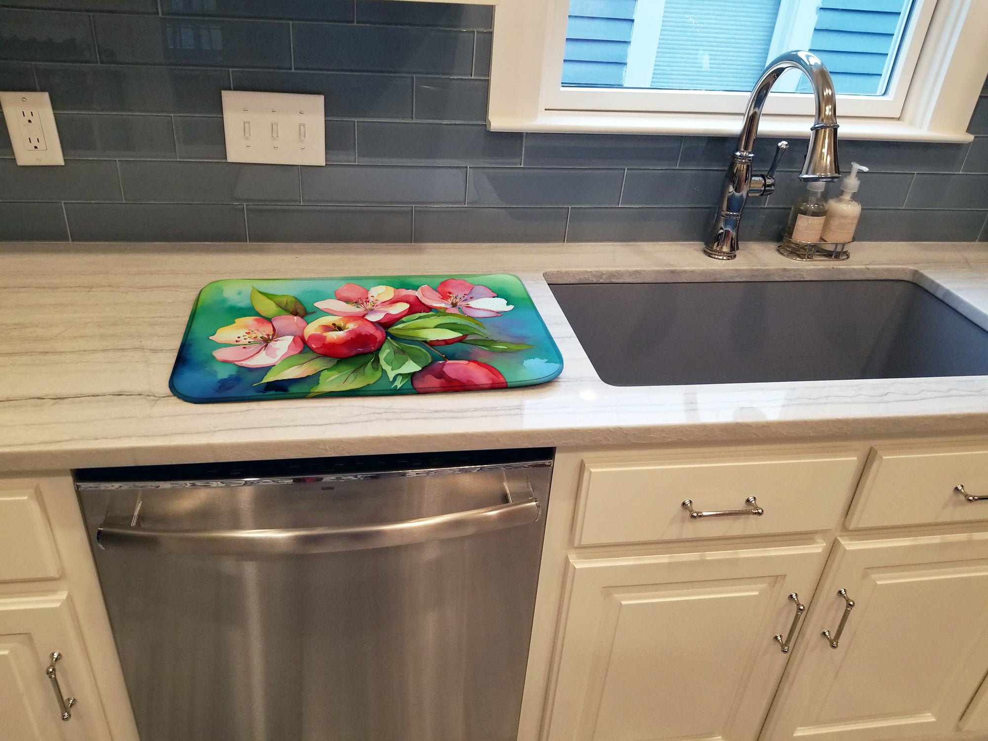 Arkansas Apple Blossom in Watercolor Dish Drying Mat