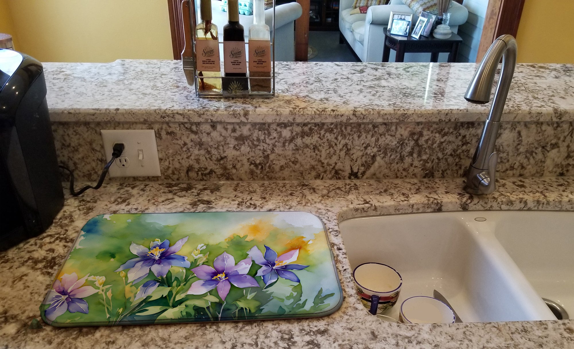 Colorado Rocky Mountain Columbine in Watercolor Dish Drying Mat