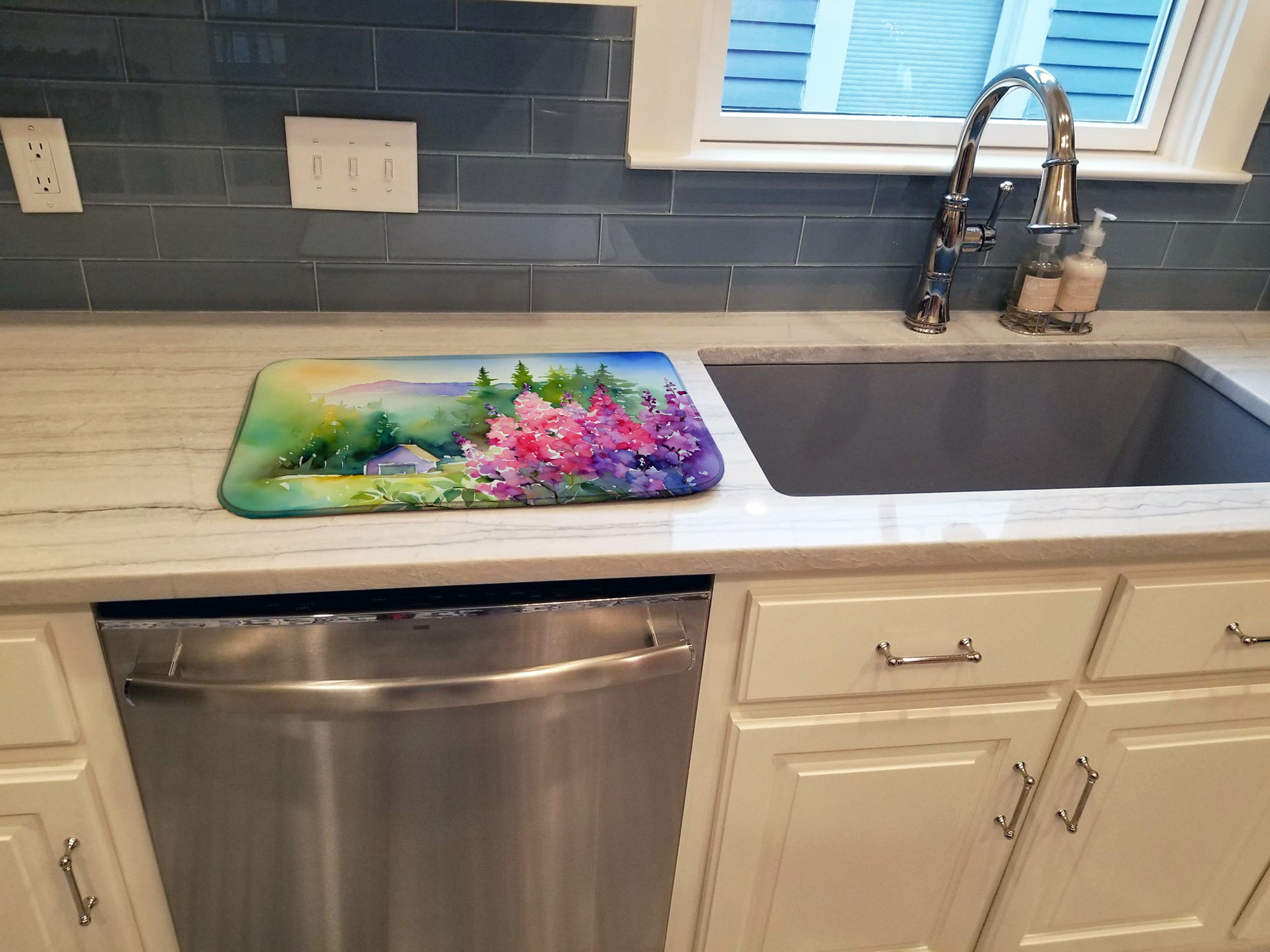 Idaho Syringa in Watercolor Dish Drying Mat