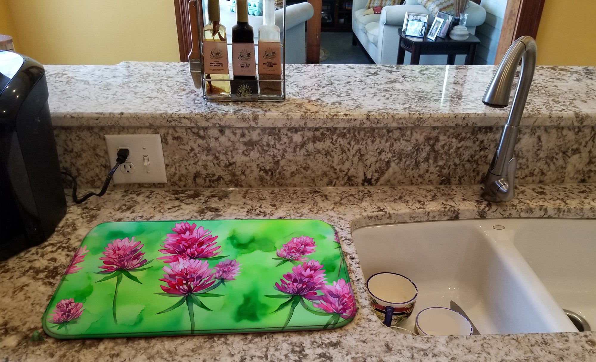Vermont Red Clover in Watercolor Dish Drying Mat