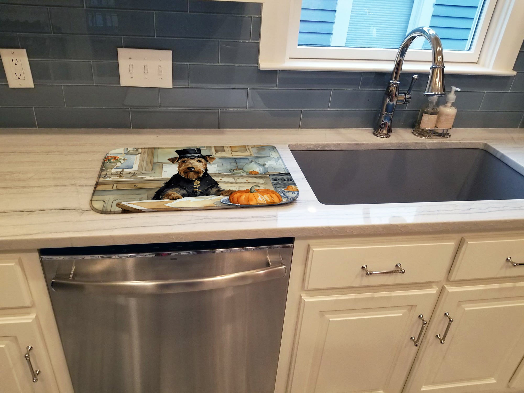 Airedale Terrier Fall Kitchen Pumpkins Dish Drying Mat