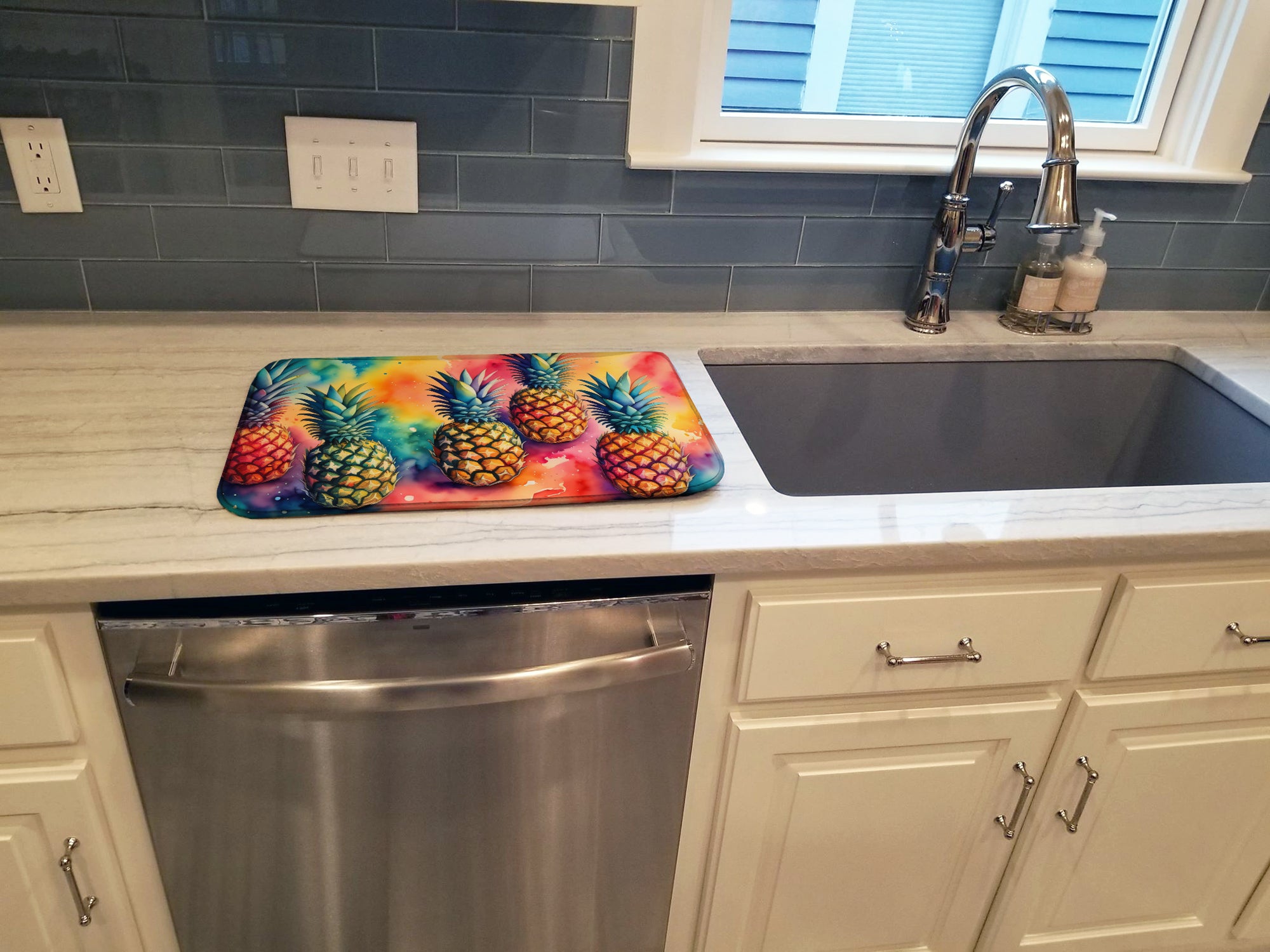 Colorful Pineapples Dish Drying Mat