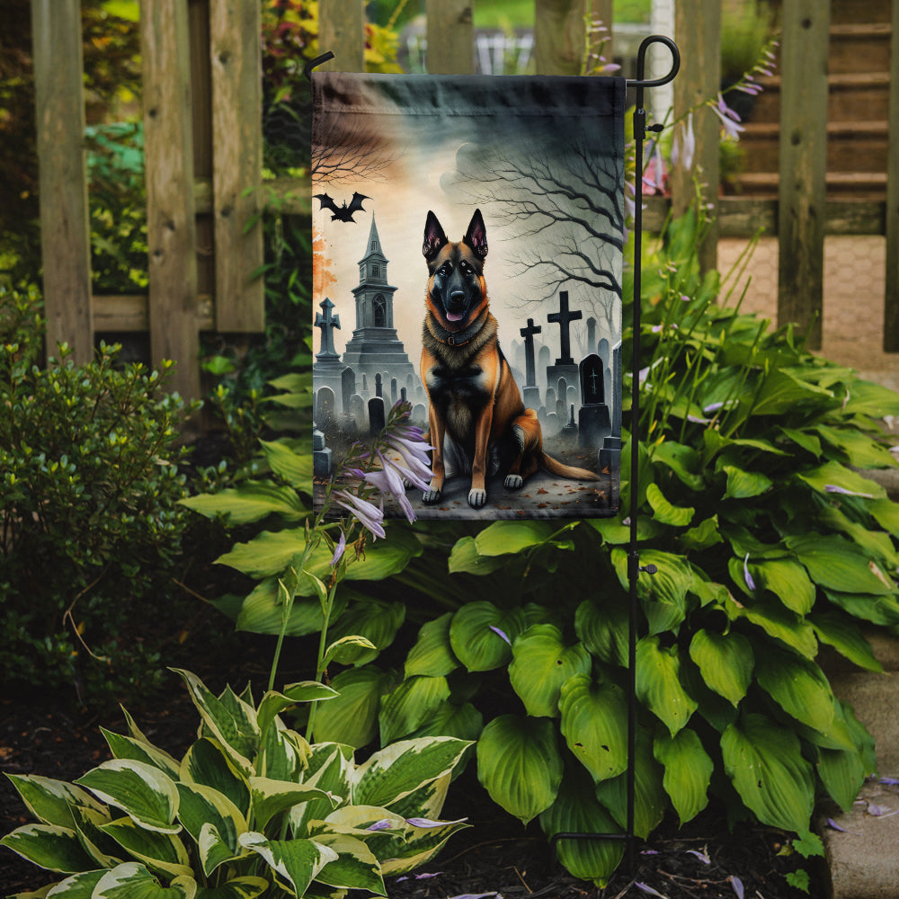 Caroline's Treasures Belgian Malinois Spooky Halloween Garden Flag – Dog in Cemetery Scene