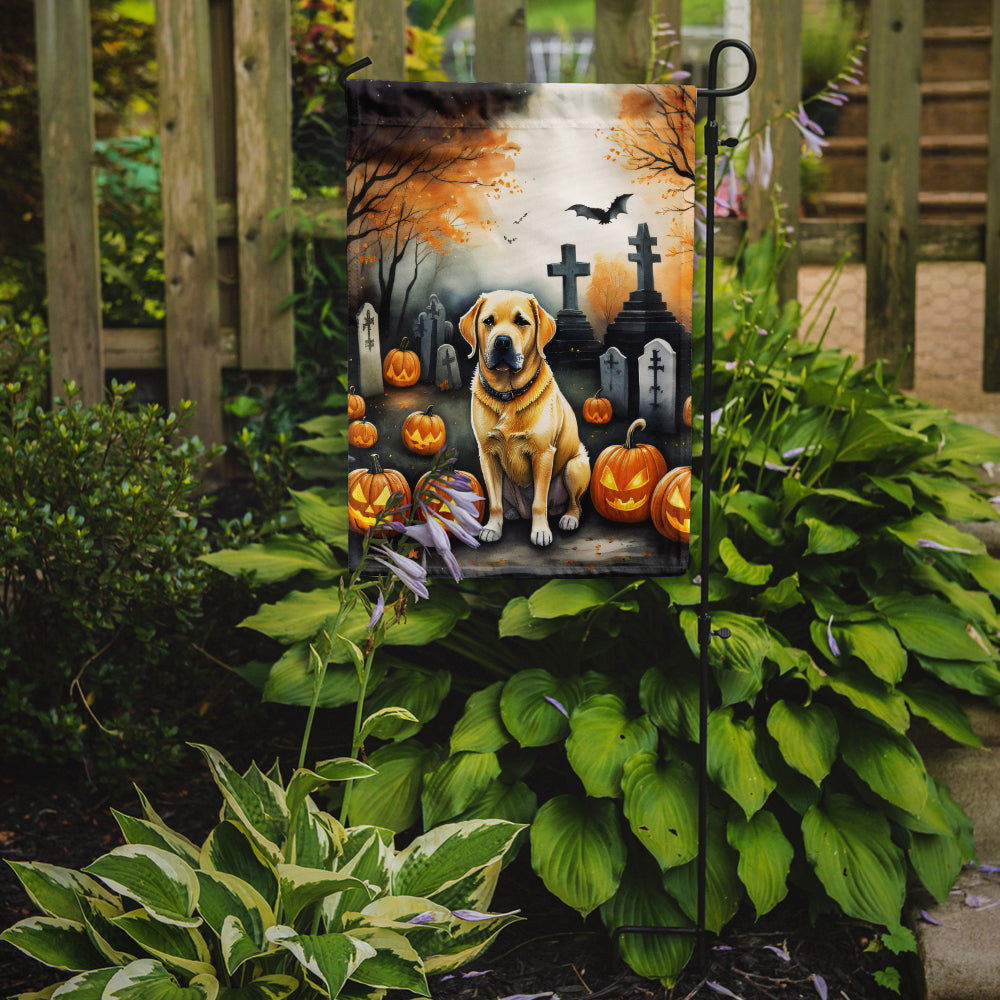 Caroline's Treasures Yellow Labrador Retriever Spooky Halloween Garden Flag – Dog in Cemetery Scene