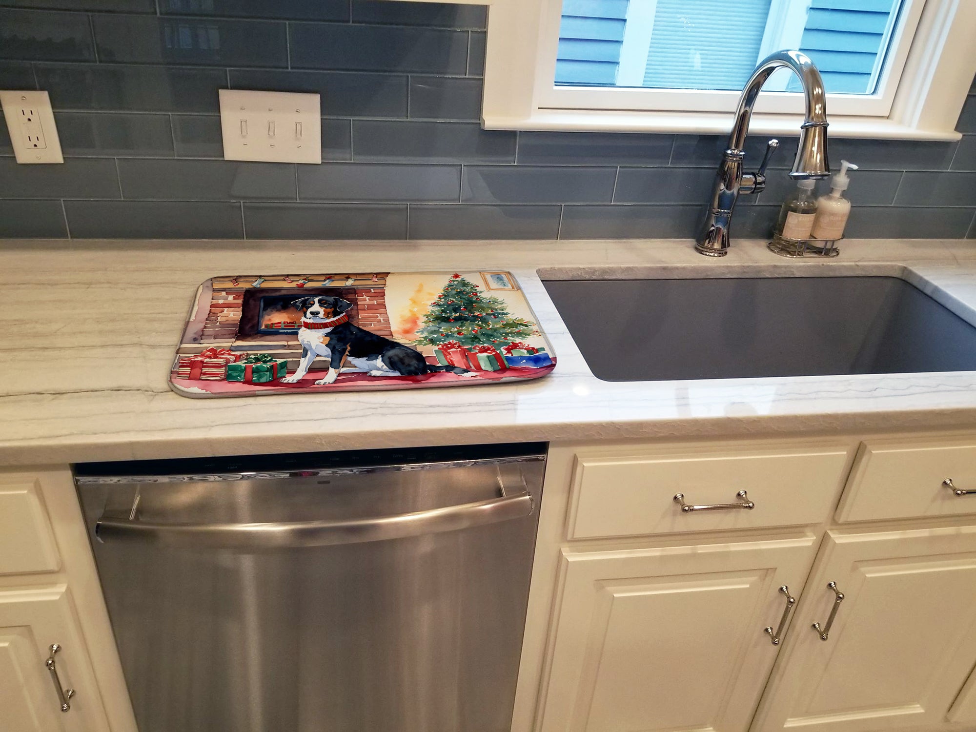Appenzeller Sennenhund Cozy Christmas Dish Drying Mat