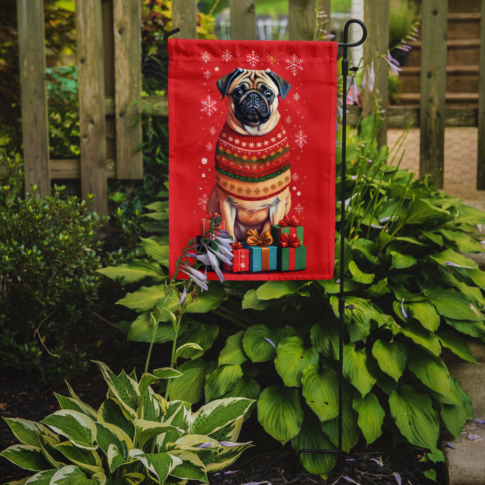 Caroline's Treasures Fawn Pug Holiday Christmas Garden Flag – Outdoor Decorative Yard Flag