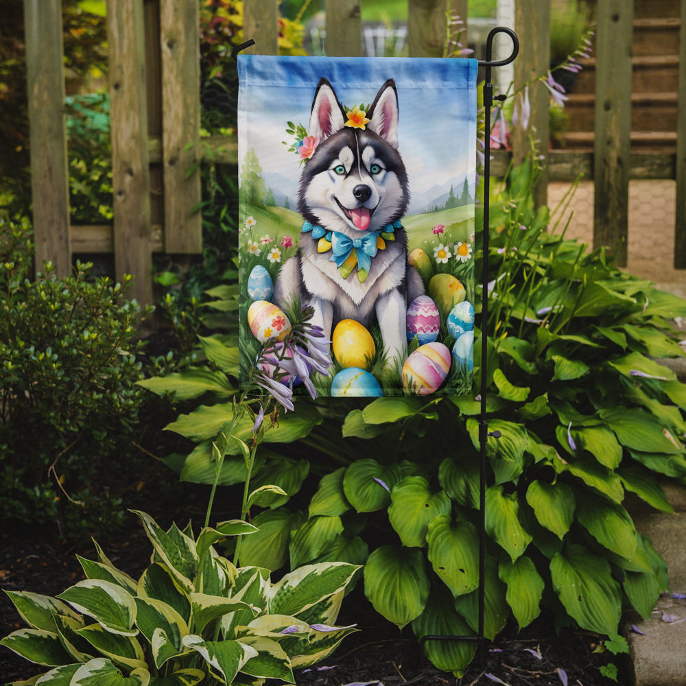Caroline's Treasures Siberian Husky Easter Garden Flag - Easter Egg Hunt - Dog-Themed Spring Yard Decor