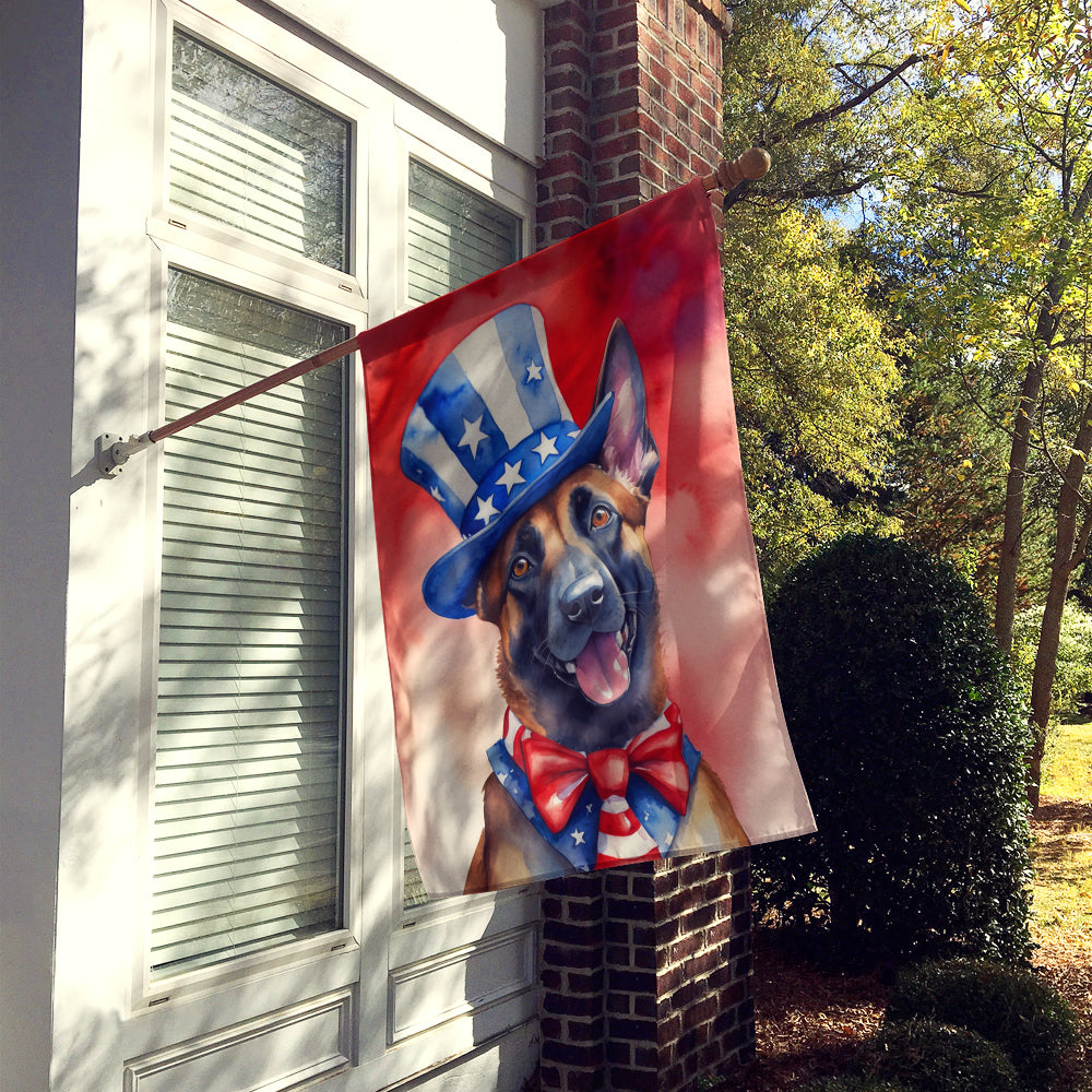 Caroline's Treasures Belgian Malinois Patriotic American House Flag
