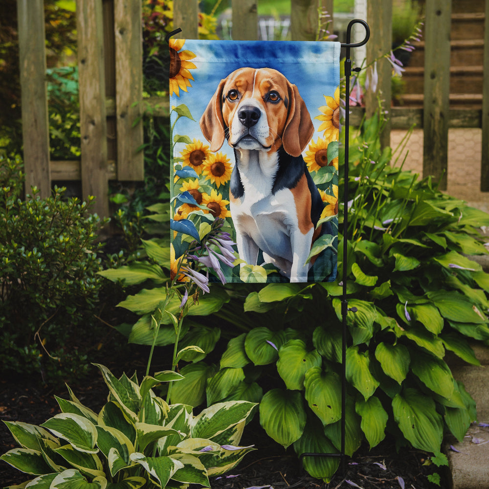 Caroline's Treasures Beagle in Sunflowers Garden Flag – Bright Dog-Themed Yard Decor